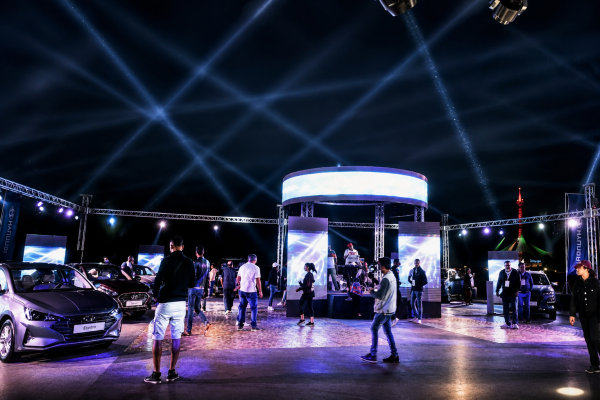 Photo E-1